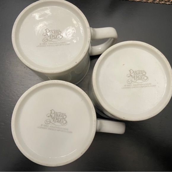 Vintage Precious Moments Coffee Mugs & one Plate - Picture 8 of 10